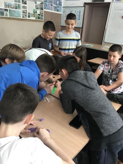Клуб "Млад еколог" - СУ Васил Левски - Пловдив