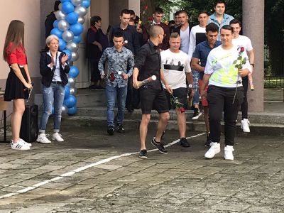 Изпращане на випуск 2019/2020 г. - СУ Васил Левски - Пловдив
